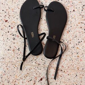 TKEES Black Leather Wrap-Toe Sandals